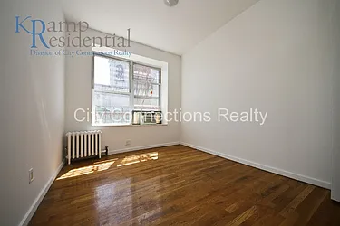 Rented by City Connections Realty