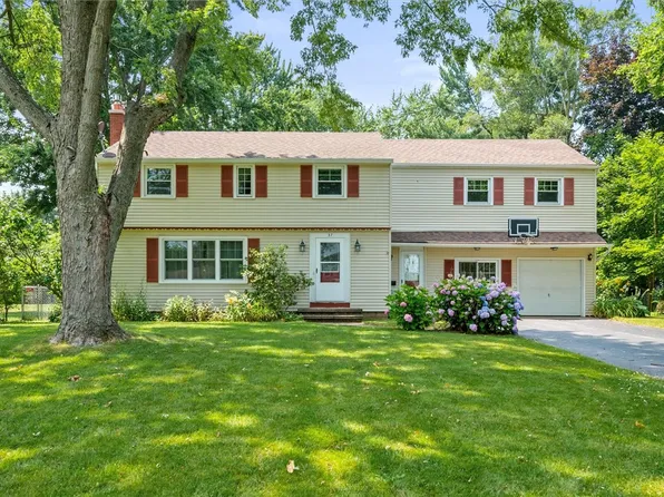 37 Hawley Dr, Webster, NY 14580