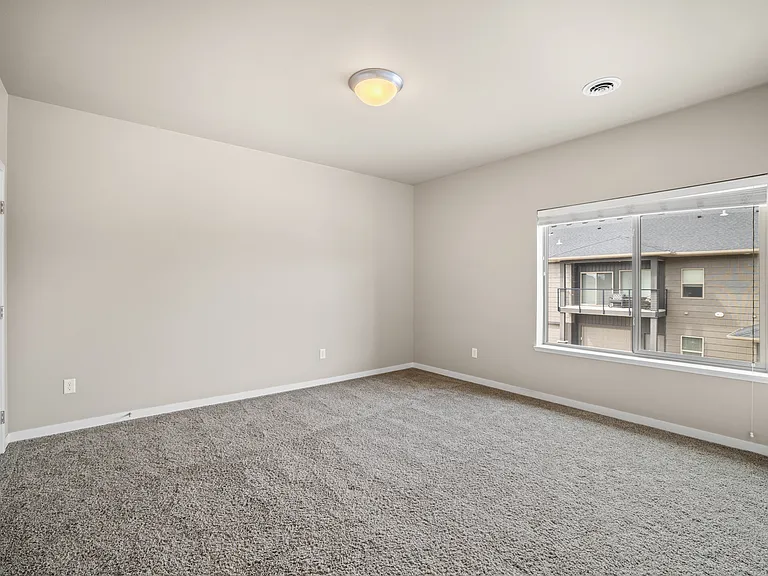 Shadow Crest Townhomes — Photo 31