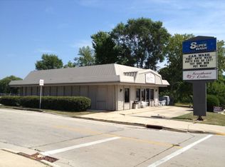 620 W Grand Ave, Port Washington, WI 53074
