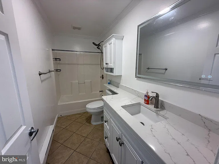222 Samdin Blvd — Photo 14