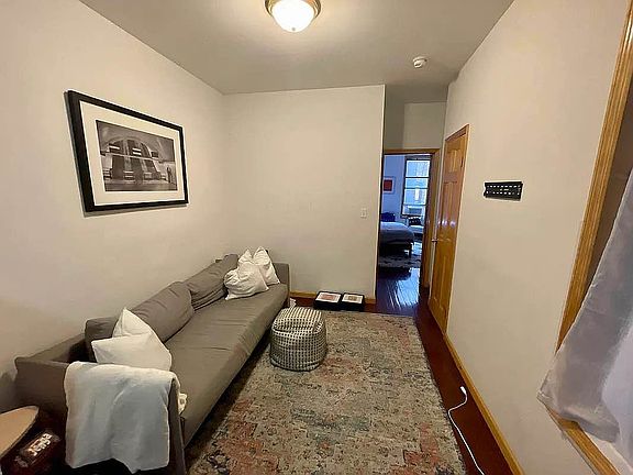 3rd image of 261 Broome St APT 3F