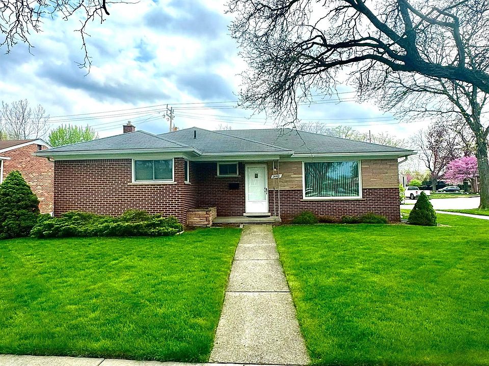 1st image of 26661 Baldwin St