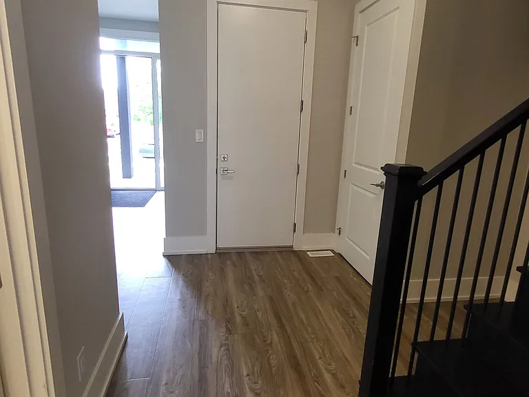 1048 Hansler Rd — Photo 9