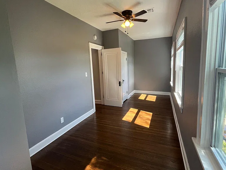 2401 Benton Blvd — Photo 28