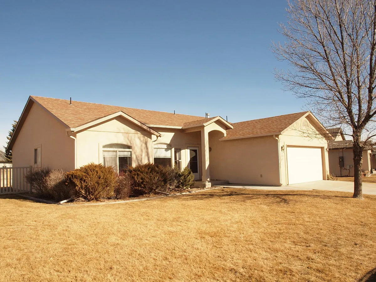 Building Photo - 2115 Monument Village Cir
