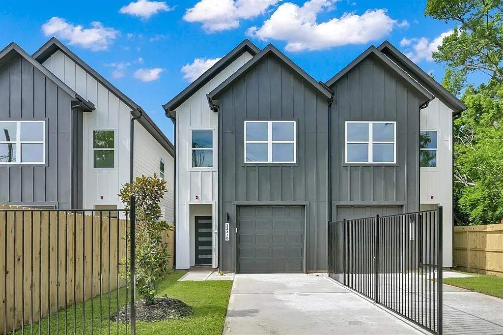 3 bed, 2.5 bath, 1637 sqft, $2,650 — Photo 1
