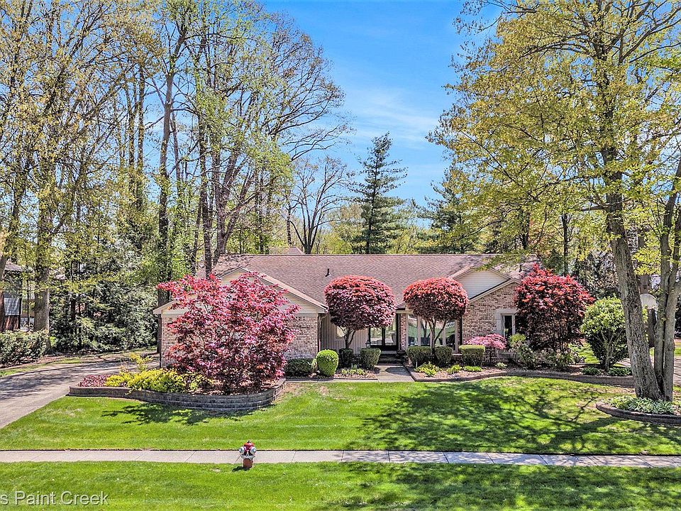 1st image of 14616 Ivanhoe Dr