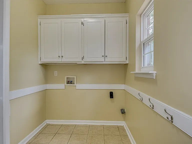 5755 Carriage Hills Dr — Photo 26