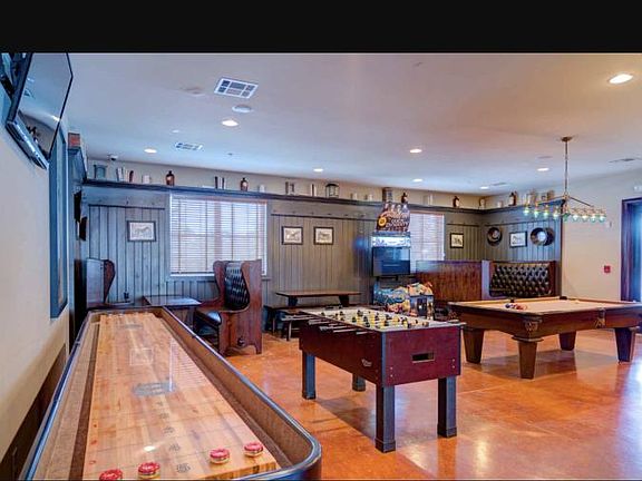 5th image of 603 W Cheshire Ct APT 402