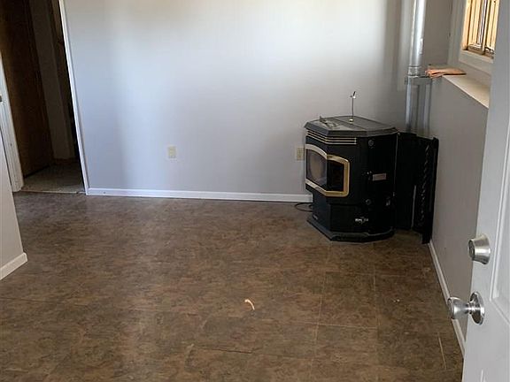 5th image of 4875 Bel Vista Dr