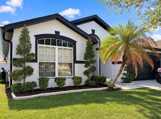 2704 Lucas Lakes Ln, Kissimmee, FL 34744
