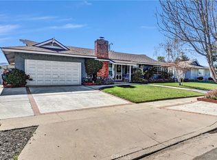 350 E Hacienda Dr, Corona, CA 92879