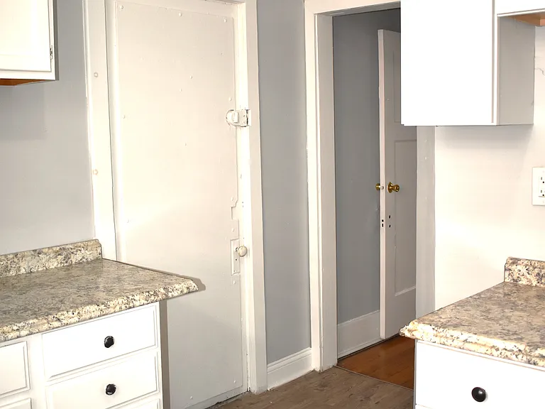 4609 Second Ave — Photo 34