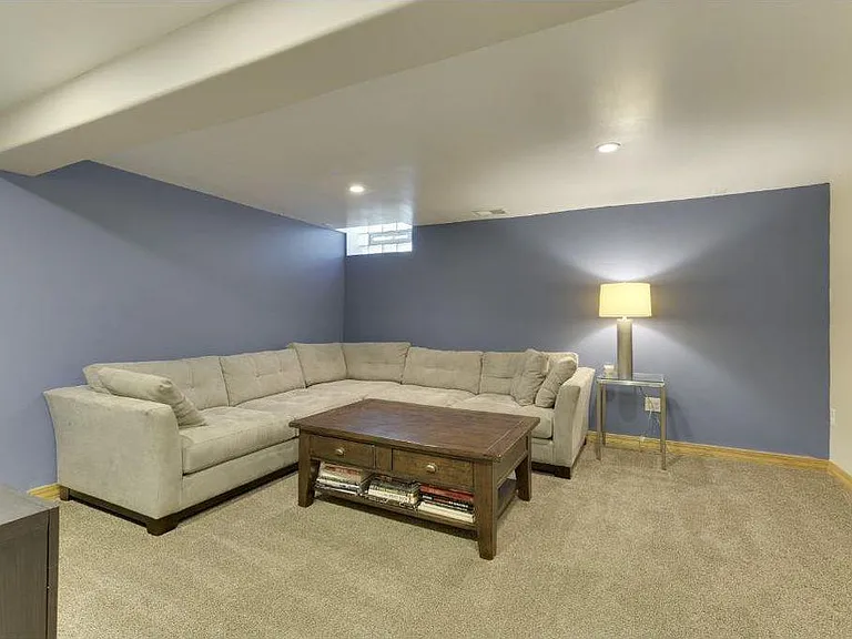2747 Toledo Ave S — Photo 14
