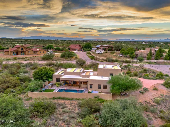 301 N Westview Dr, Vail, AZ 85641