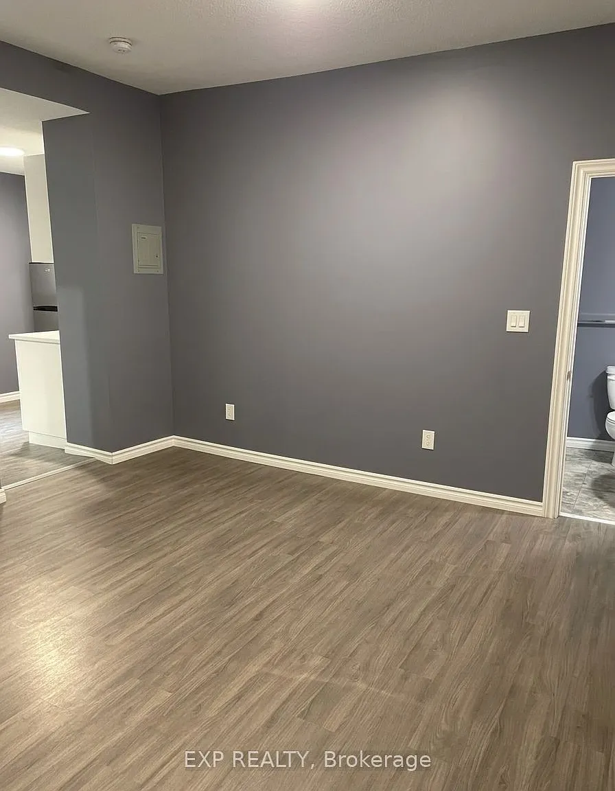 Studio, $1,300 — Photo 2