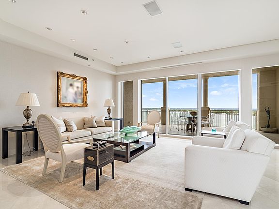 2nd image of 622 N Flagler Dr APT 1102