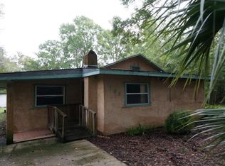 106 Browns Ln, Palatka, FL 32177