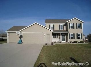 4130 N Foxglove Ln, Appleton, WI 54913