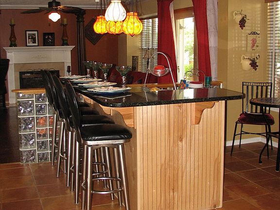 Kitchen serving island