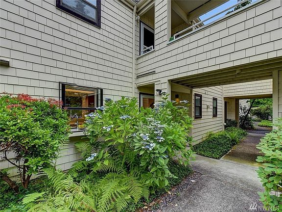 4th image of 4120 Providence Point Dr SE