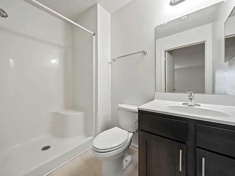 Salem Run Apartment Homes — Photo 3
