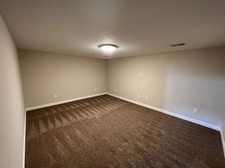 103 Copper Ct — Photo 17