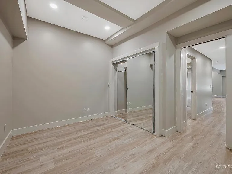 1801 Beach St #D — Photo 10