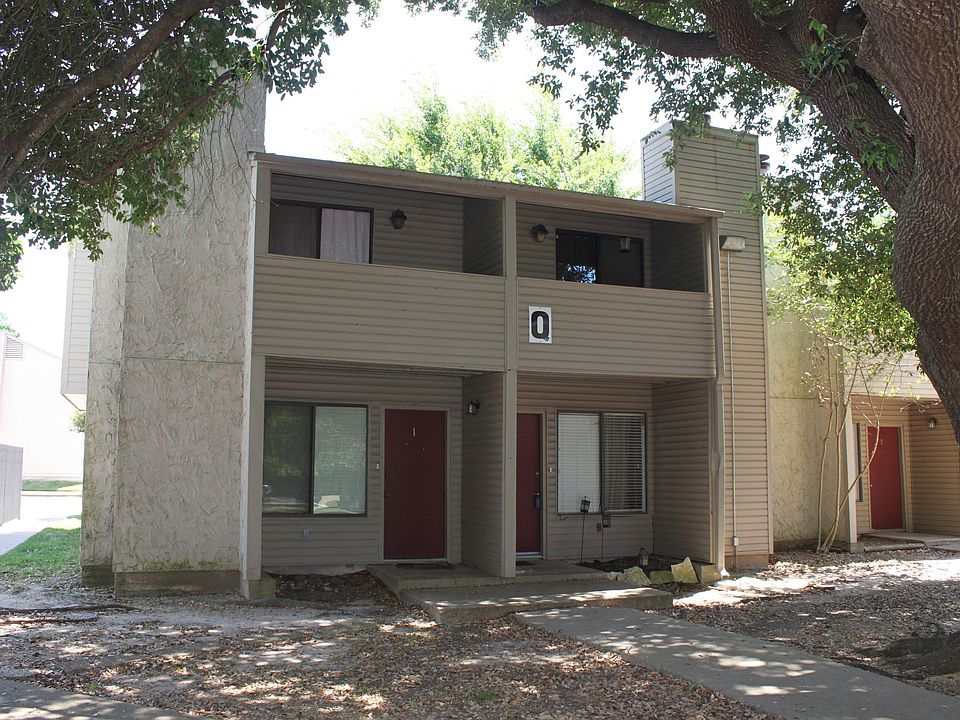 1st image of 1902 Dartmouth St APT Q2