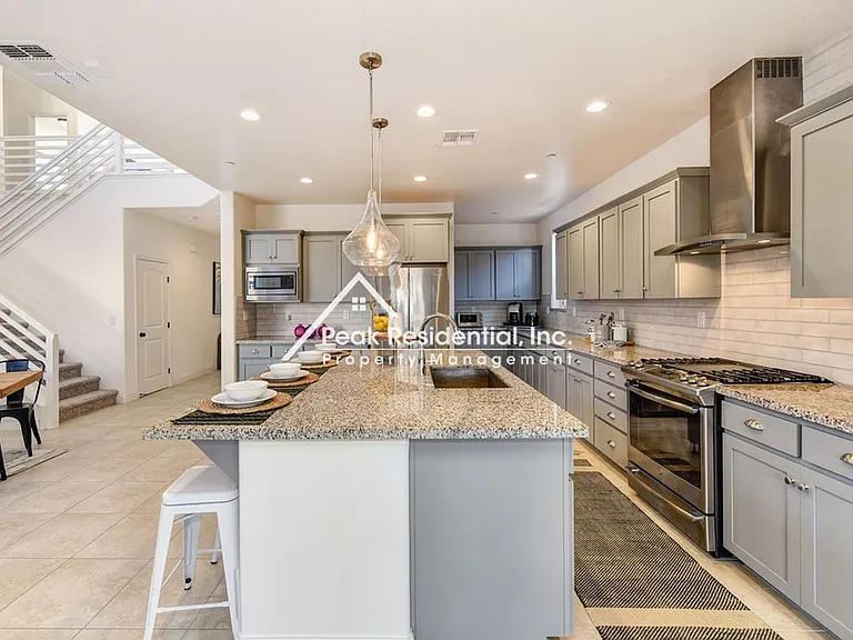 12753 Glass Beach Dr — Photo 26