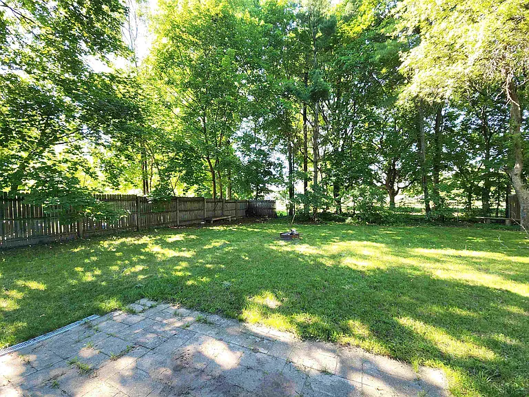 1508 E Sugnet Rd — Photo 12