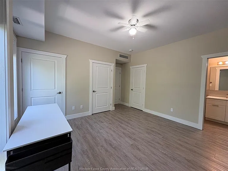 550 Sandison St #62 — Photo 20