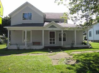 352 N Jefferson St, Cromwell, IN 46732