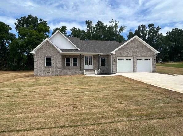 775 Cordova Cv, Savannah, TN 38372