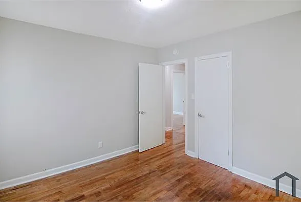 4217 Searcy St — Photo 5