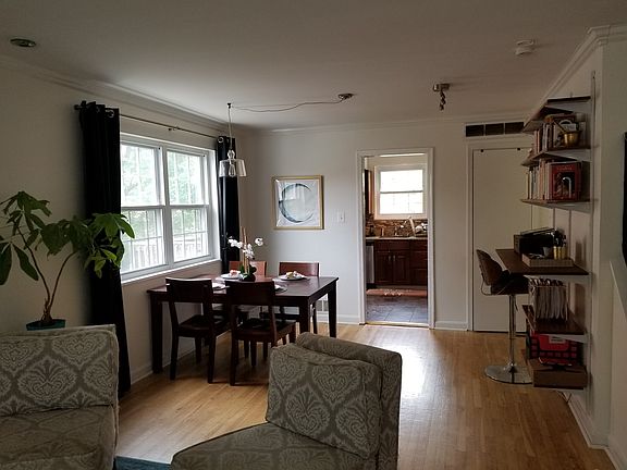 4th image of 47 Garden Dr