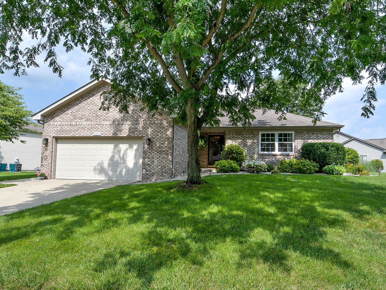 6271 Thistle Bnd, Avon, IN 46123 | Zillow