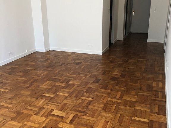 3rd image of 412 E 55th St APT 10A