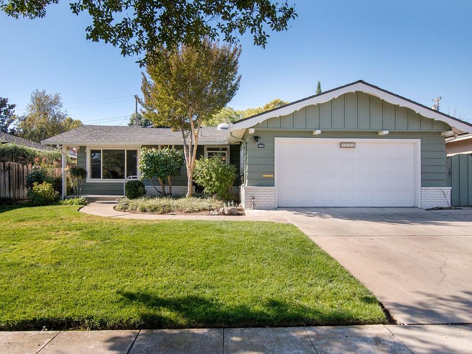 1st image of 2533 Malaga Dr