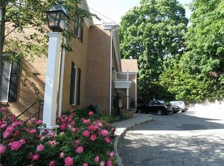 121 King St APT 2, Chappaqua, NY 10514