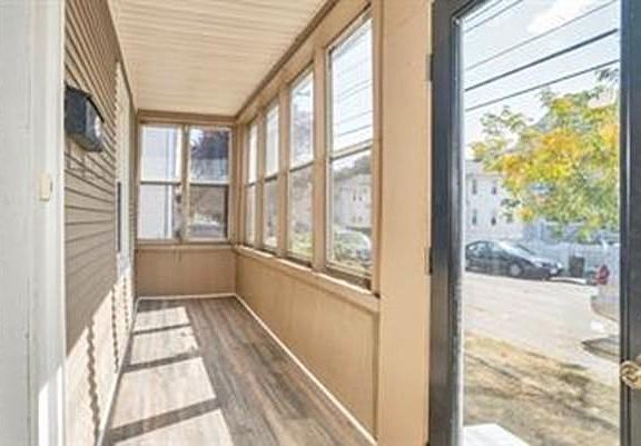 3rd image of 72 Farrington St