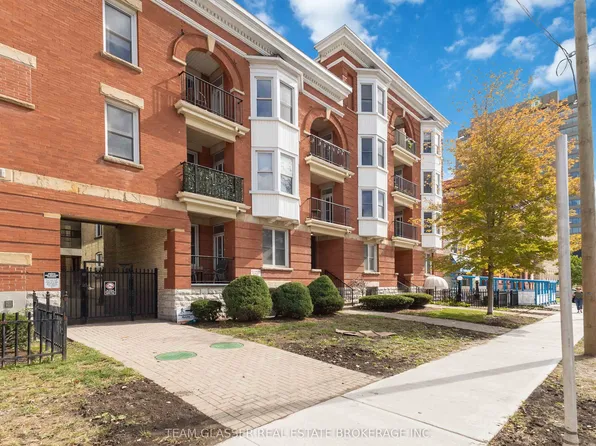 440 Wellington St Unit 303, London, ON N6A 3P2