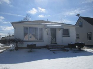 5603 Allanwood Dr, Cleveland, OH 44129