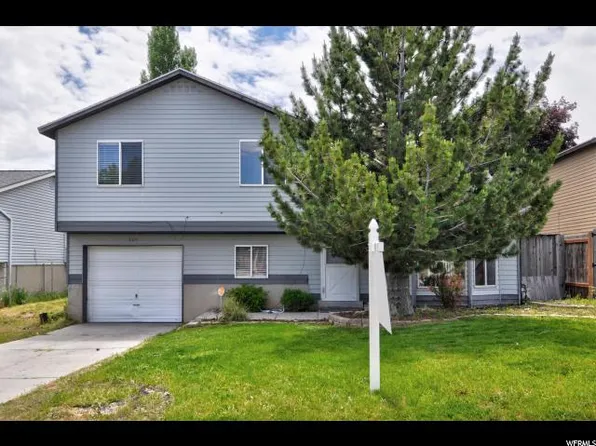 5105 W Jarrad Rd, Kearns, UT 84118