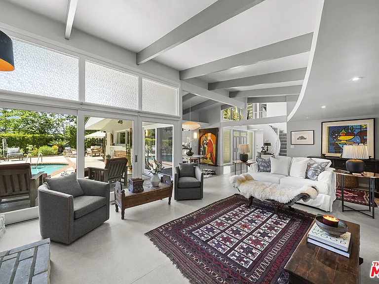 4620 Balboa Ave — Photo 22