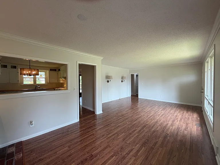 524 Graycroft Dr SW — Photo 20