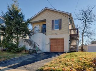 90 Dewey St, Bloomfield Twp., NJ 07003