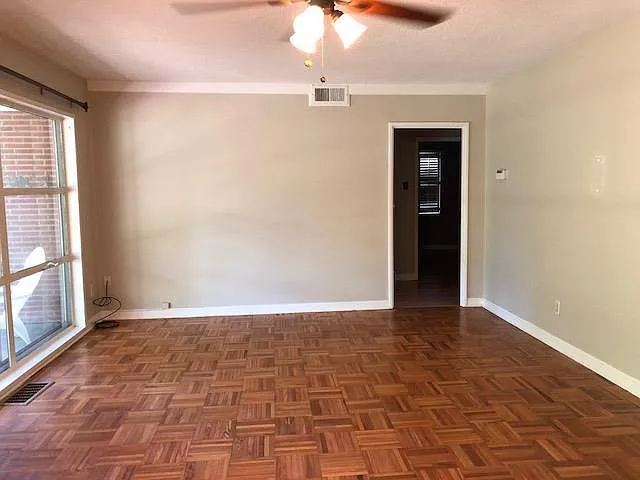5327 Brantford Ave #HOUSE — Photo 11