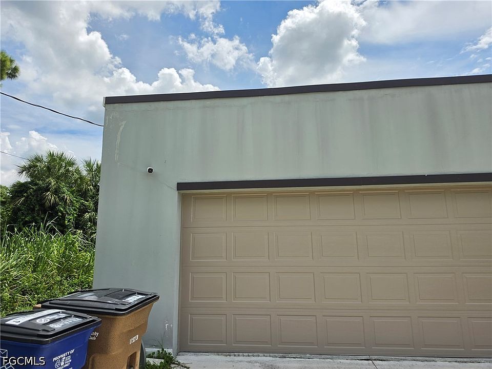 2nd image of 3515 75th St